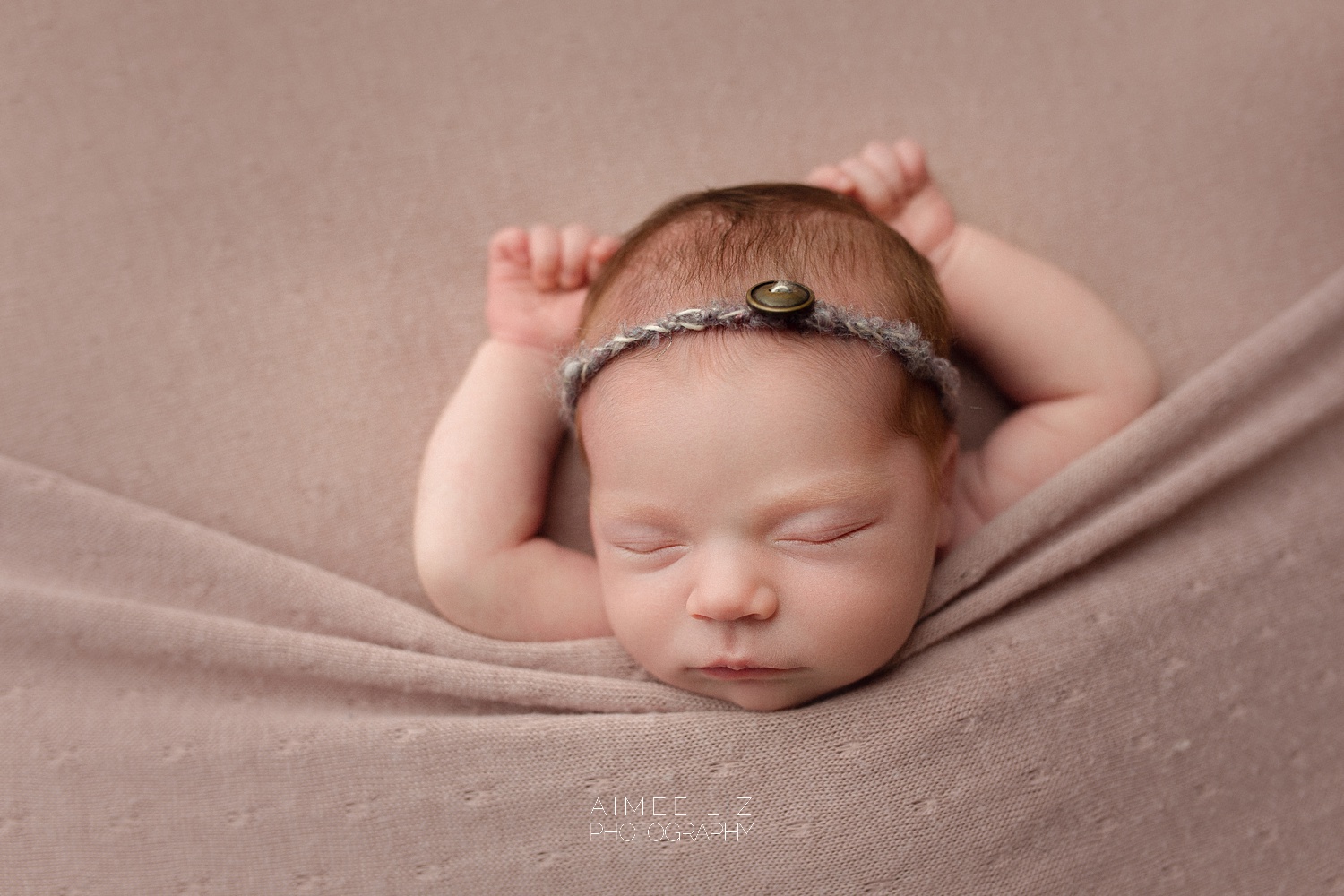 central massachusetts newborn photographer