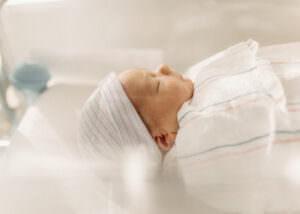 umass memorial hospital newborn photographer