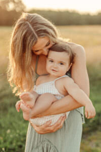 natural edits family photographer