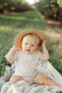 apple orchard family photos