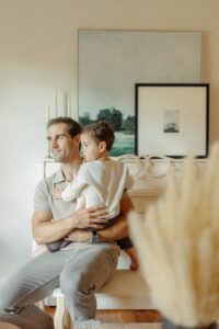 natural family photos at home