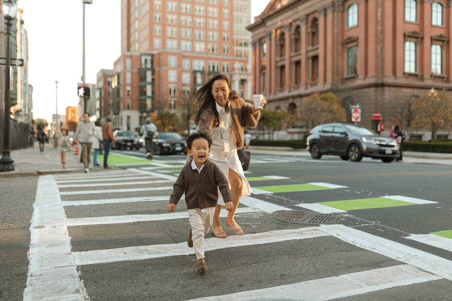 candid family photos in boston