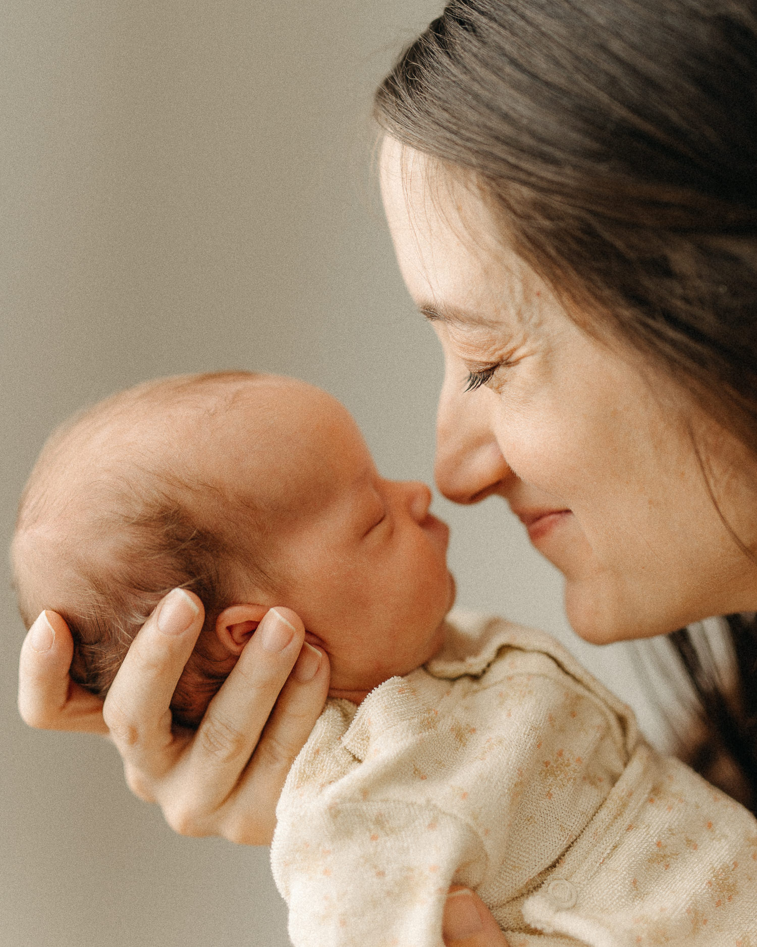 natural newborn photo studio in massachusetts