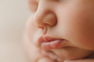 massachusetts newborn photographer