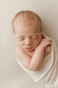 naturally posed newborn photos massachusetts