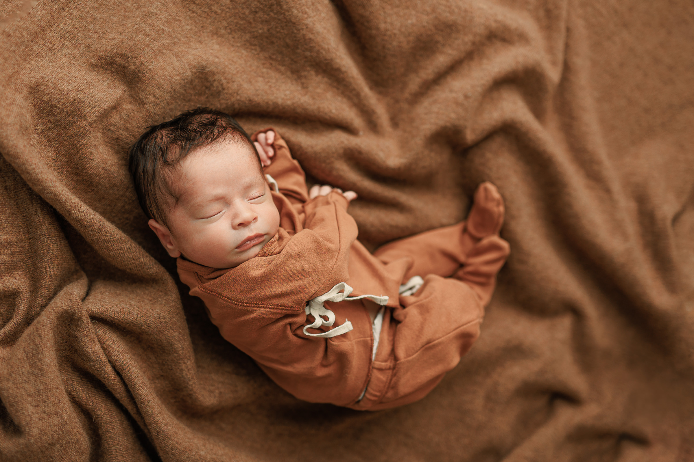 massachusetts newborn photographer