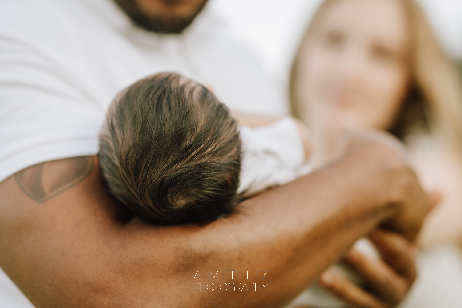 massachusetts lifestlye newborn photographer