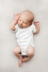 massachusetts newborn photographer