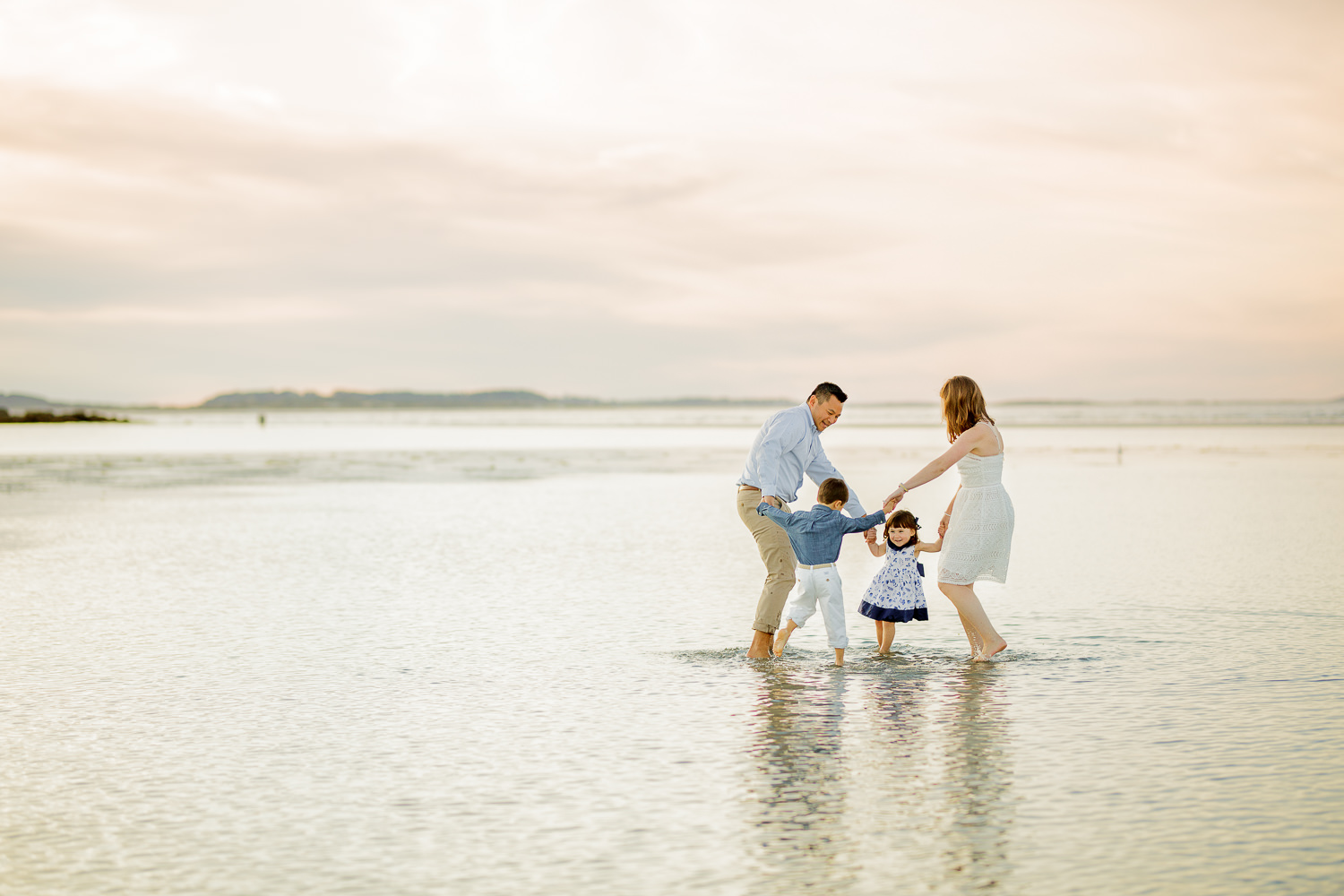 gloucester beach massachusetts lifestyle family photographer