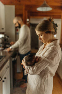 massachusetts candid newborn photographer