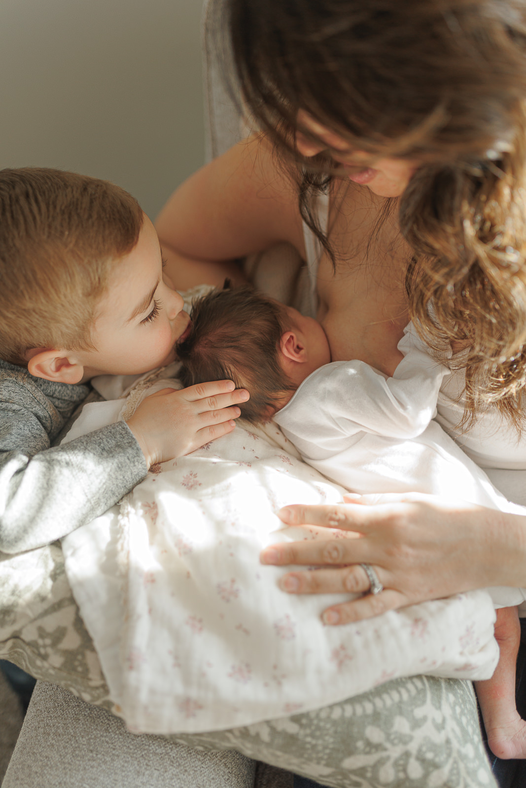 storytelling newborn photography