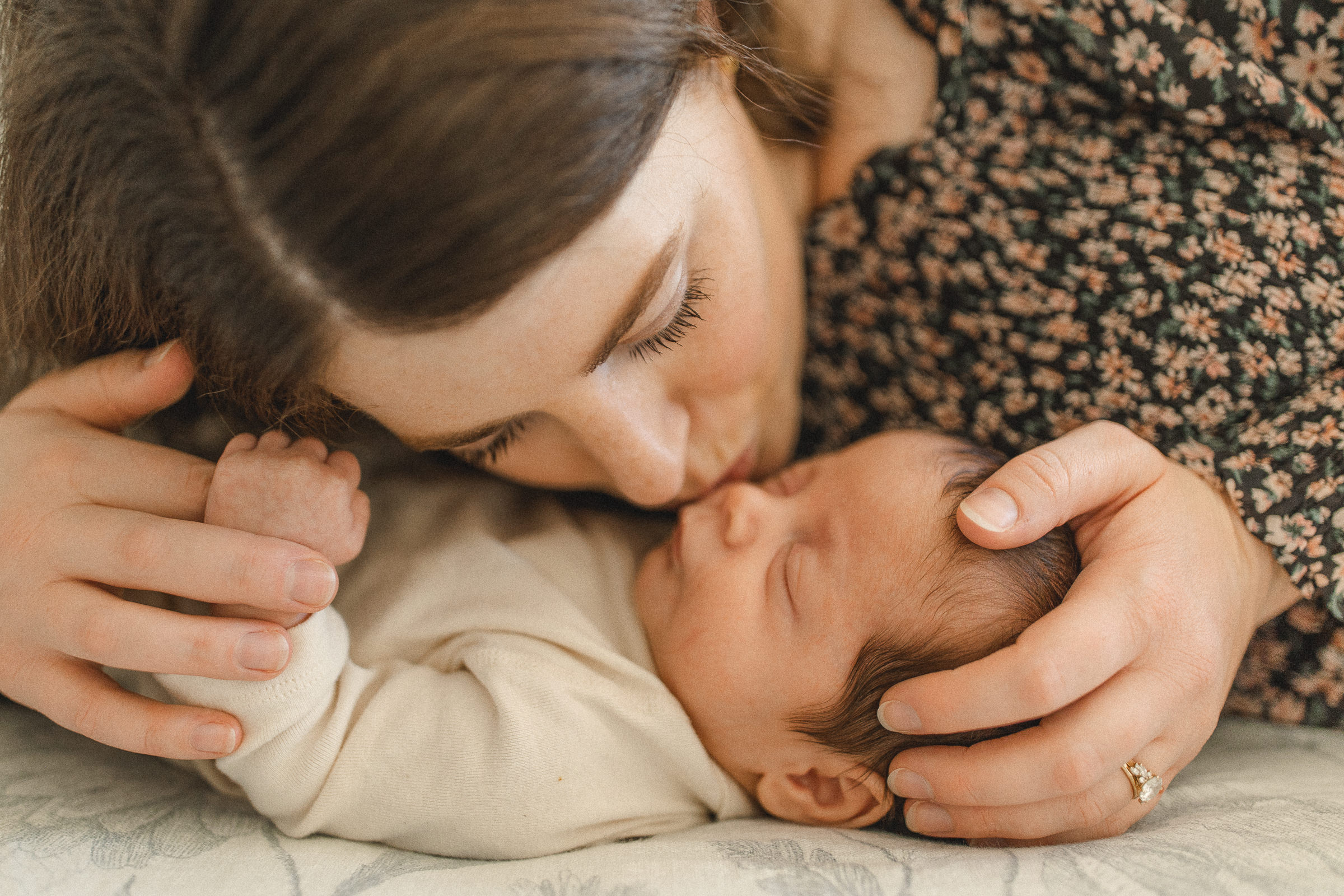 natural newborn photography