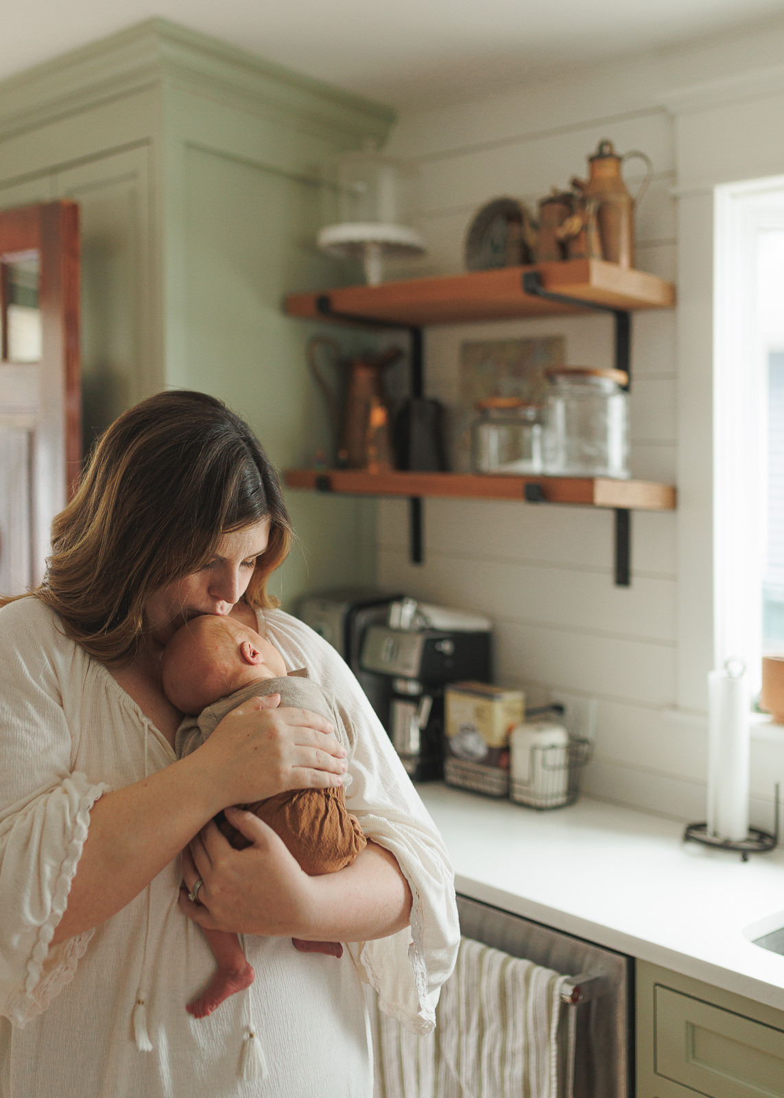 candid massachusetts newborn photographer