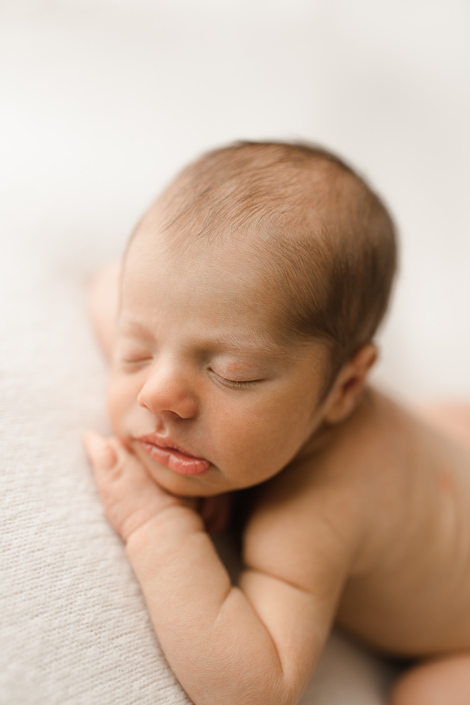 fitchburg newborn photographer