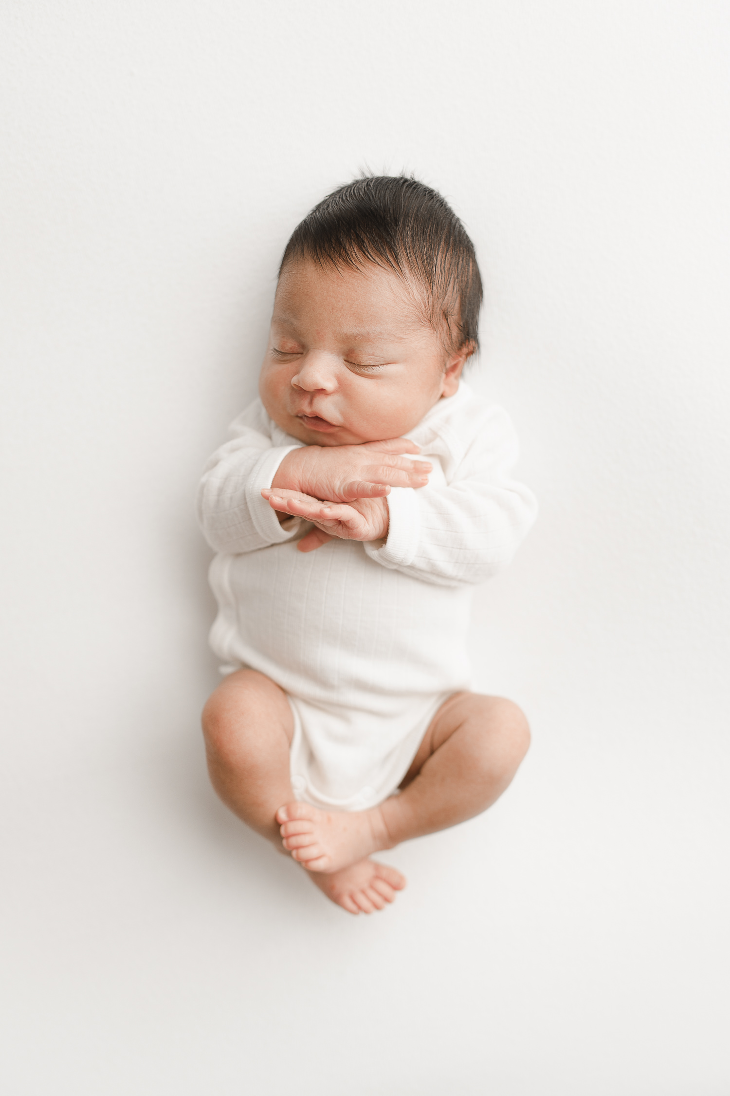 how to photograph newborns