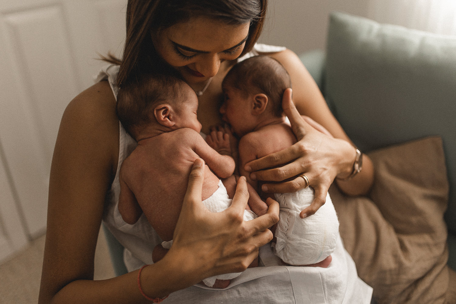 massachusetts twin newborn photographer